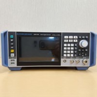罗德与施瓦茨SMCV100B信号发生器